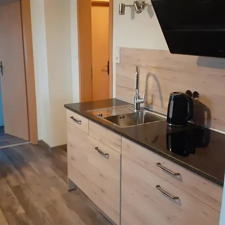80m Monteurwohnung Max 4 Erw In 2 Schlafzimmer