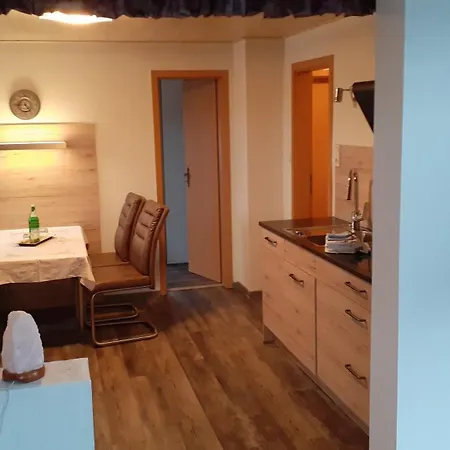 80m Monteurwohnung Max 4 Erw In 2 Schlafzimmer شقة Utarp
